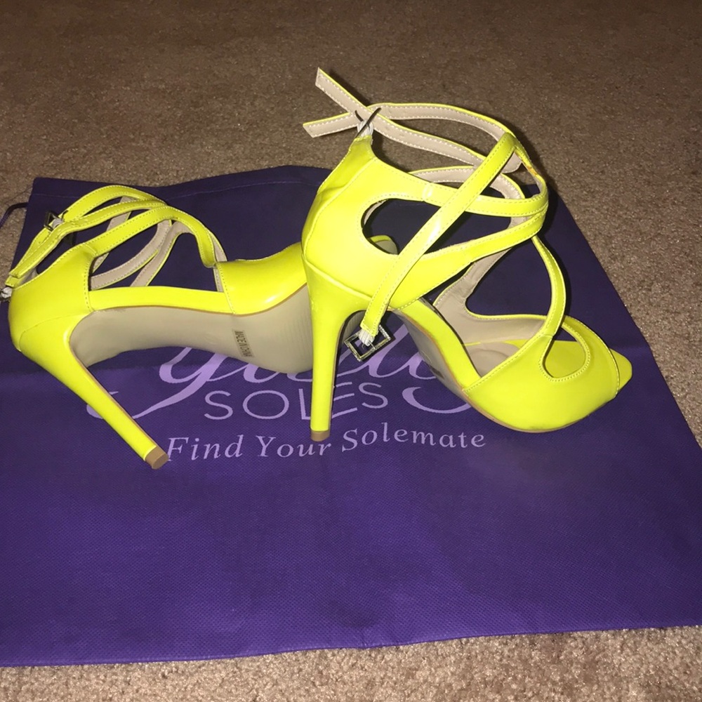 Guilty soles - Picture 2 of 4